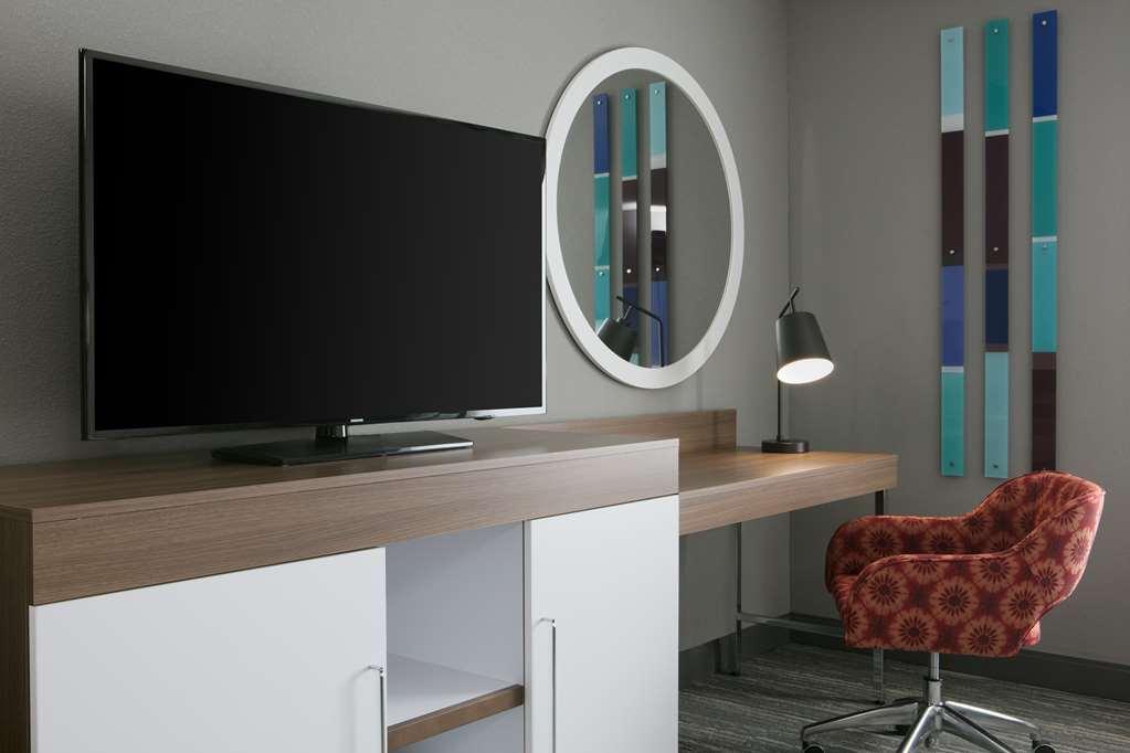 Hampton By Hilton Northwest Wichita